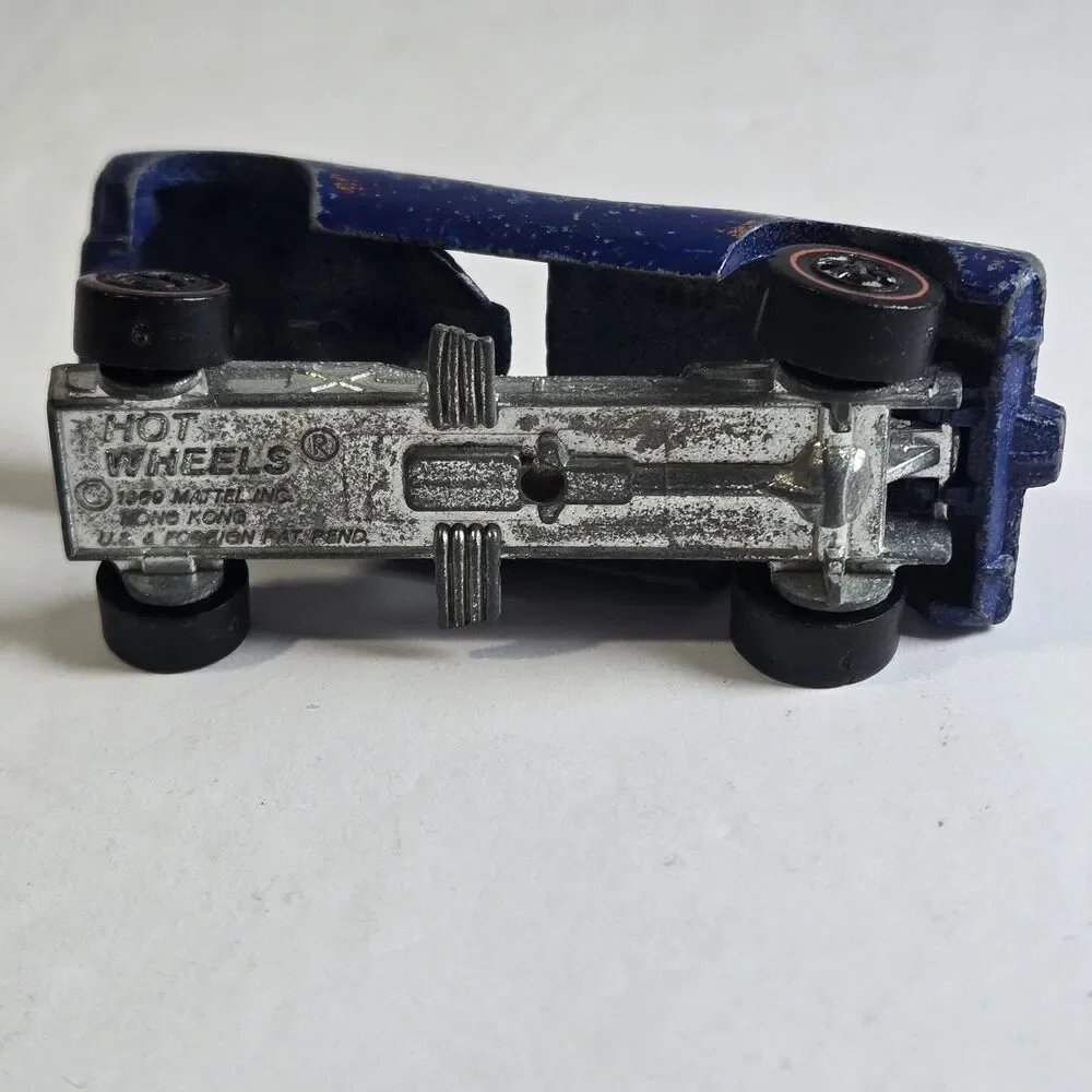 Hot Wheels Redline 1974 Flying Colors Top Eliminator Funny Car Blue Cuda